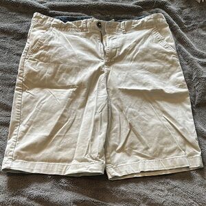 Jachs Men's Cream Flat Front Shorts 34w